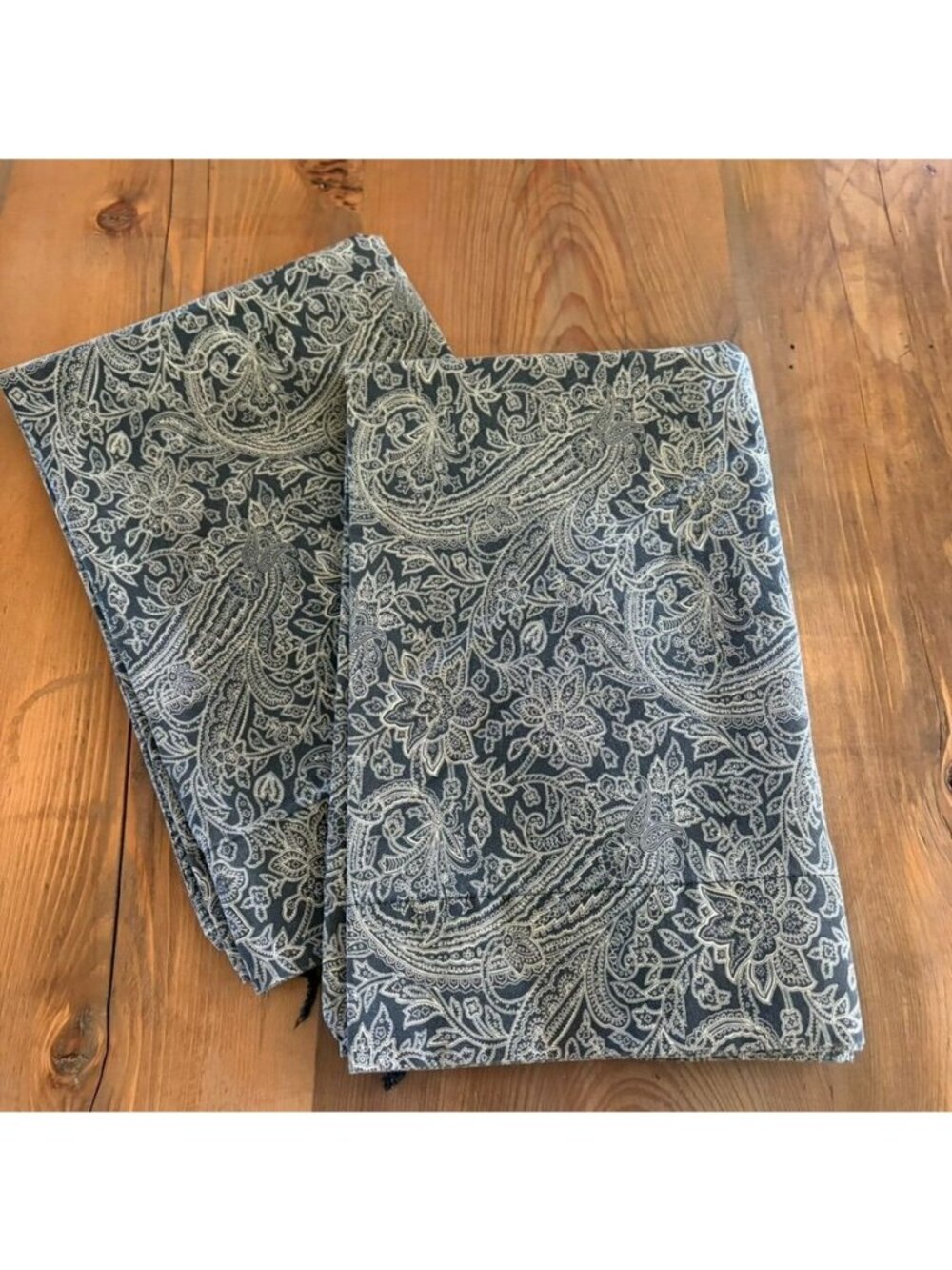Vintage Dan River Set Of 2 Standard Pillowcases Blue/White Paisley Cottage Core